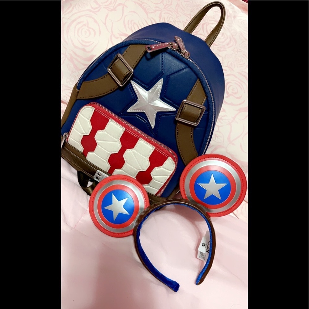 Loungefly mini backpack